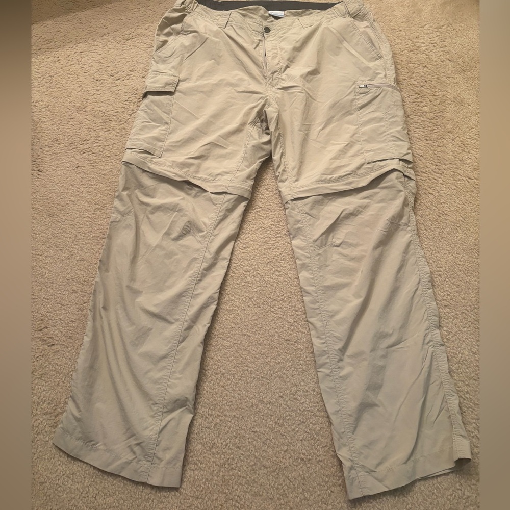Columbia 42x32 men's hiking pants -- zip-offs!